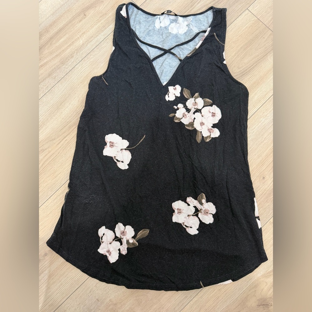 Dynamite Black Floral Tank Top